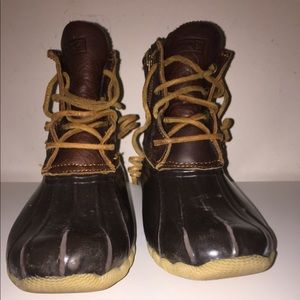Sperry duck rain boots